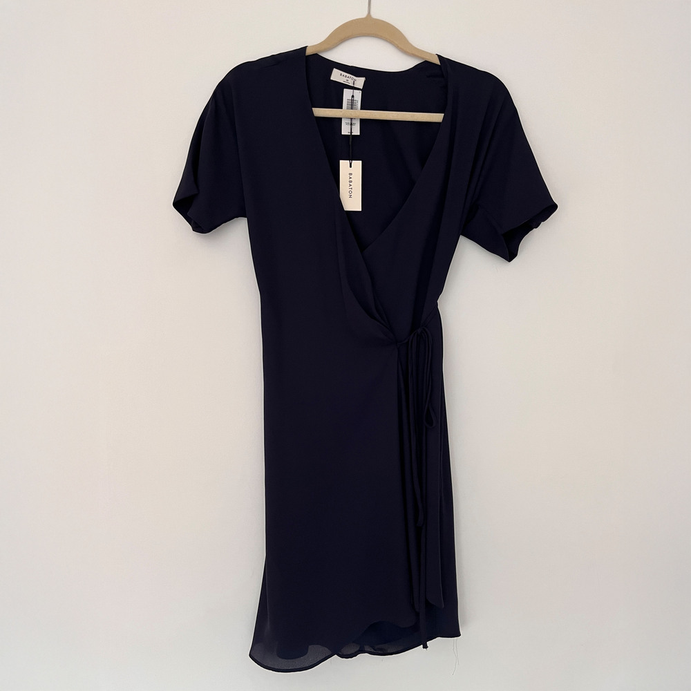 NWT Aritzia Babaton Wallace Wrap Dress